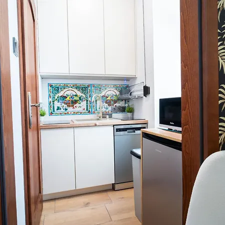 Apartmán Golden 9 Elegant & Cozy Free Parking *