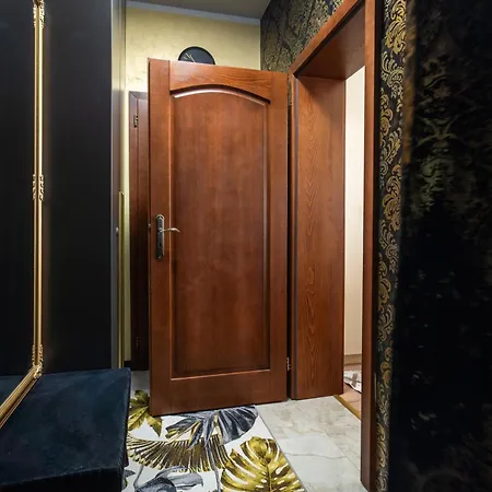 Golden 9 Elegant & Cozy Free Parking * Čenstochová